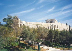Η Ακρόπολη, θέα από τον πεζόδρομο Διονυσίου Αρεοπαγίτου